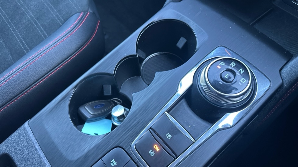 Used Ford Kuga 2024 for sale - 76872436: Photo 27