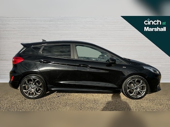 Used Ford Fiesta 2019 for sale - 76420420: Photo