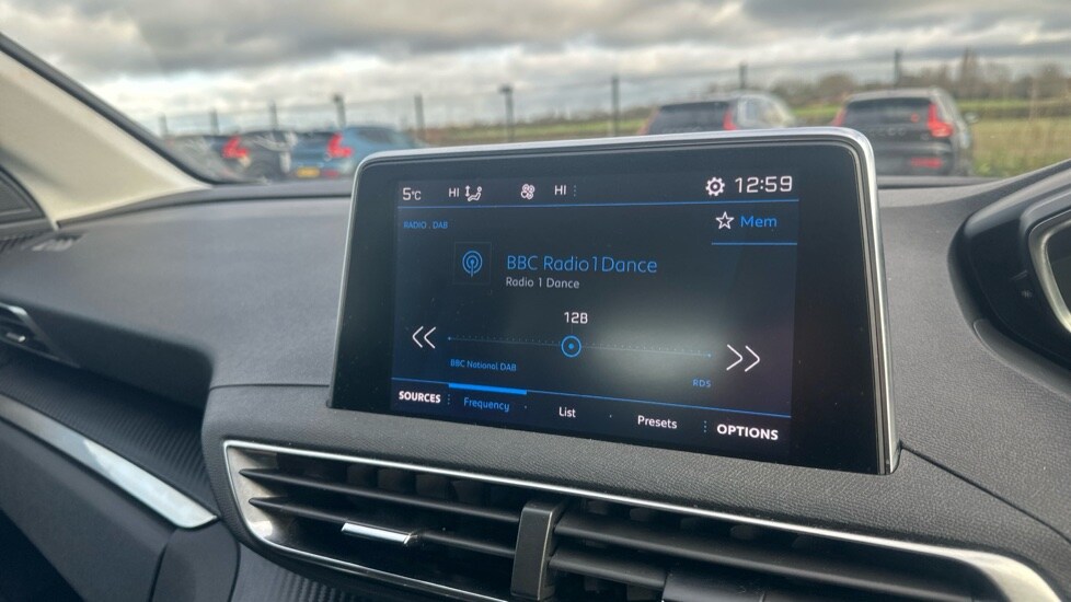 Used Peugeot 3008 2022 for sale - 76873487: Photo 35