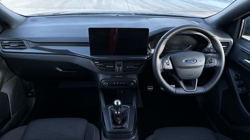 Used Ford Focus 2023 for sale - 76873074: Photo 11