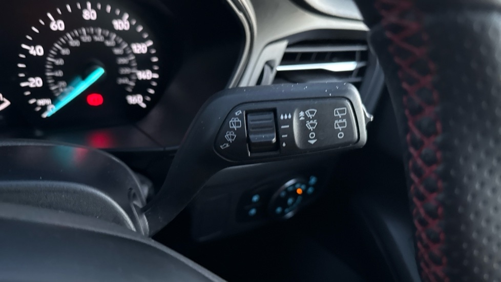 Used Ford Focus 2023 for sale - 76873074: Photo 24