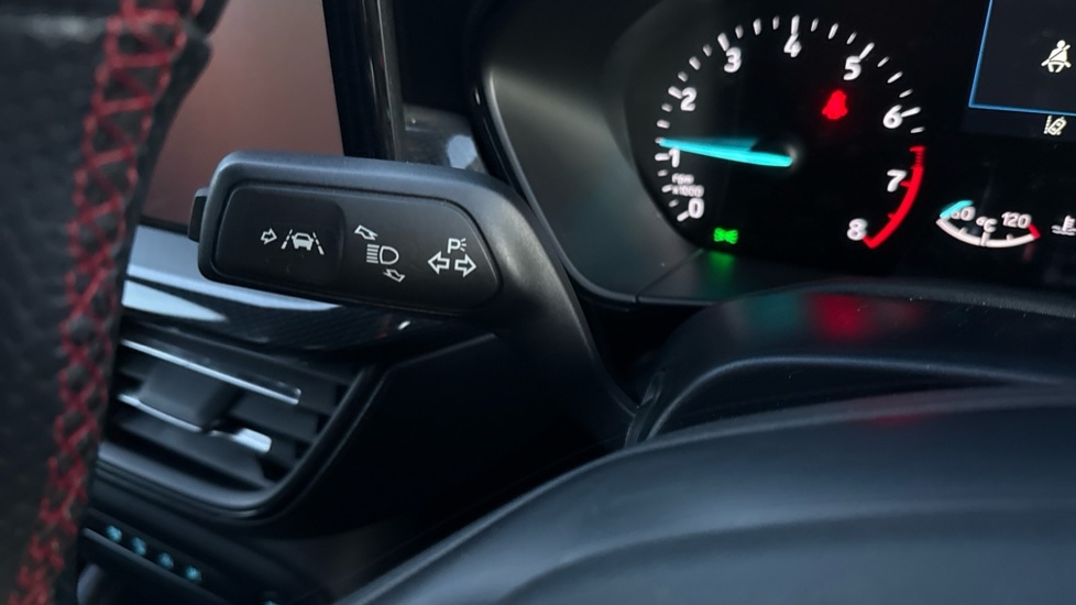 Used Ford Focus 2023 for sale - 76873074: Photo 25