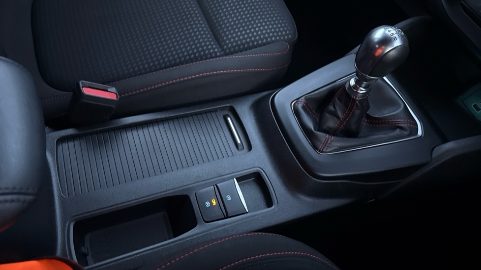 Used Ford Focus 2023 for sale - 76873074: Photo 27