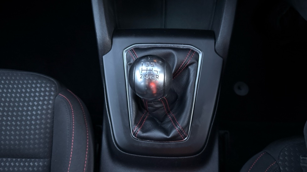 Used Ford Focus 2023 for sale - 76873074: Photo 28