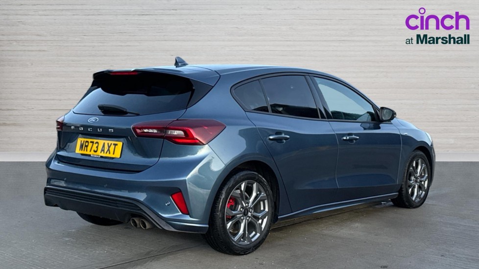 Used Ford Focus 2023 for sale - 76873074: Photo 3