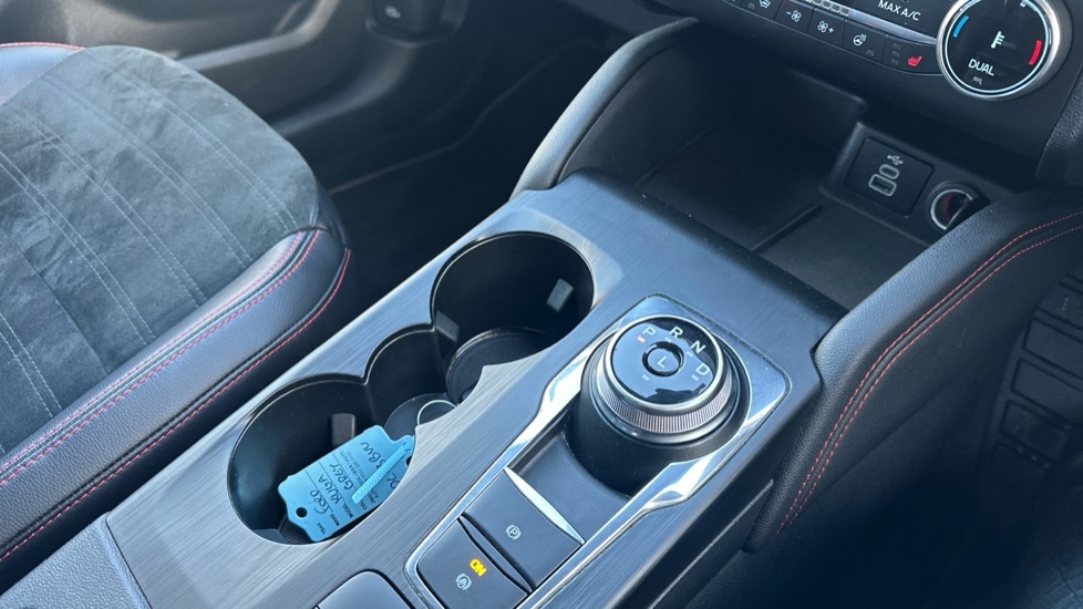 Used Ford Kuga 2023 for sale - 76872437: Photo 26