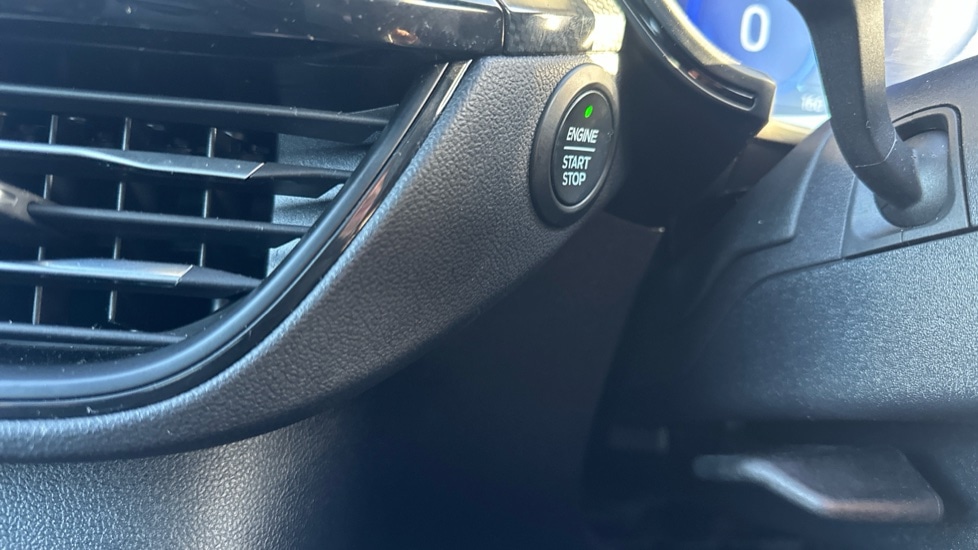 Used Ford Kuga 2023 for sale - 76872437: Photo 43