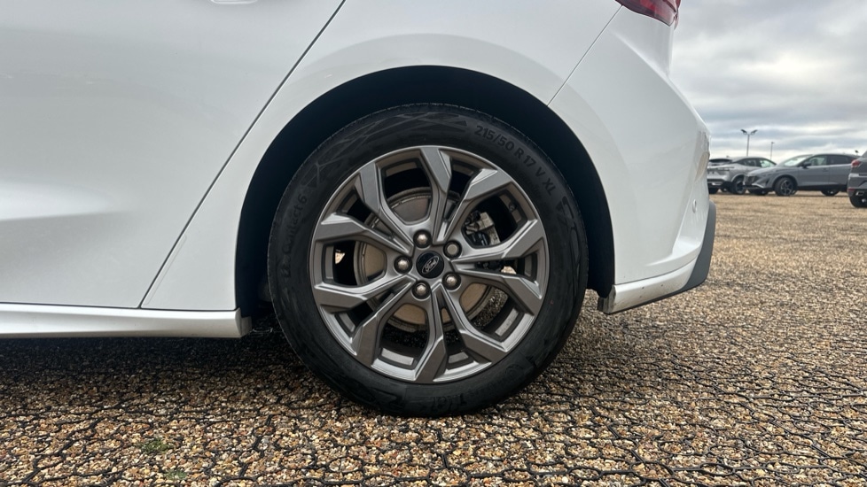 Used Ford Focus 2022 for sale - 76872836: Photo 18