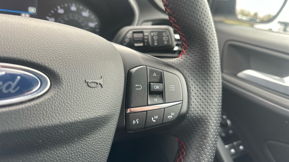 Used Ford Focus 2022 for sale - 76872836: Photo 21