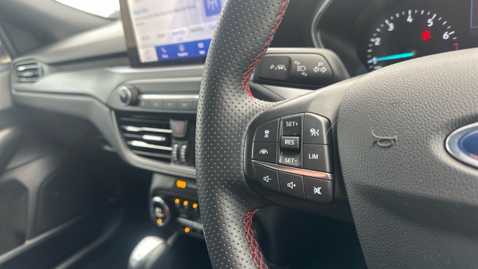 Used Ford Focus 2022 for sale - 76872836: Photo 22