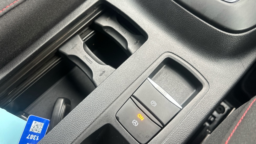 Used Ford Focus 2022 for sale - 76872836: Photo 37