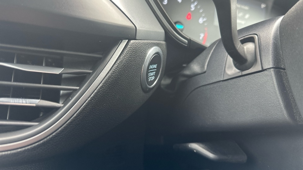 Used Ford Focus 2022 for sale - 76872836: Photo 43