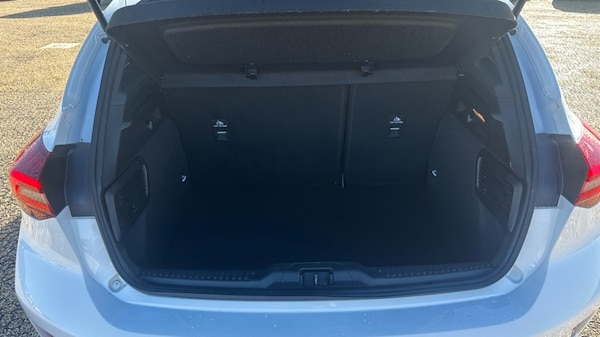 Used Ford Focus 2022 for sale - 76229229: Photo 15