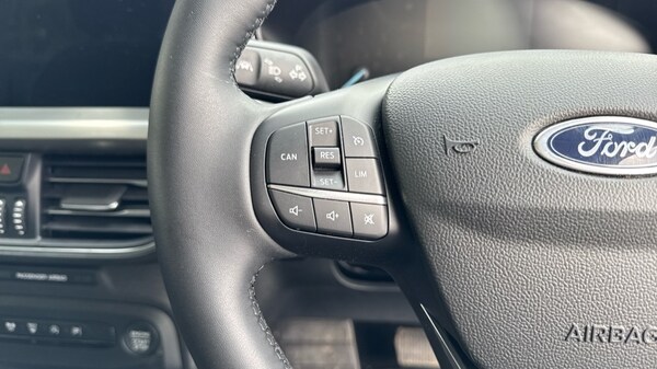 Used Ford Focus 2023 for sale - 75466261: Photo 24