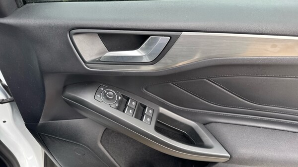 Used Ford Focus 2023 for sale - 75466261: Photo 32