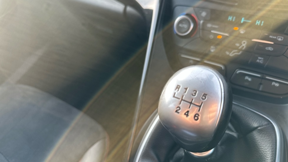 Used Ford Kuga 2018 for sale - 76933273: Photo 27