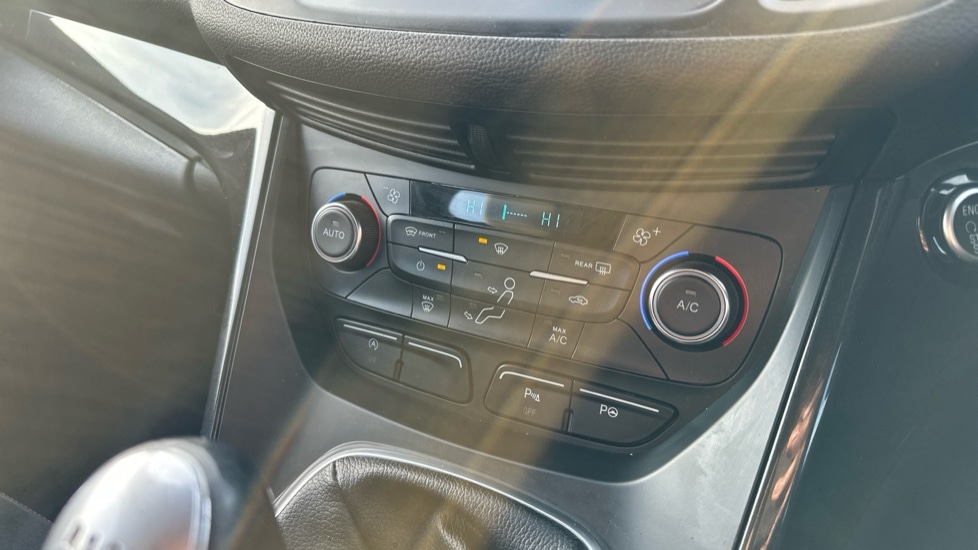 Used Ford Kuga 2018 for sale - 76933273: Photo 28