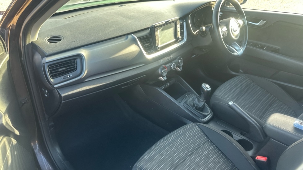 Used Kia Stonic 2018 for sale - 76874322: Photo 10