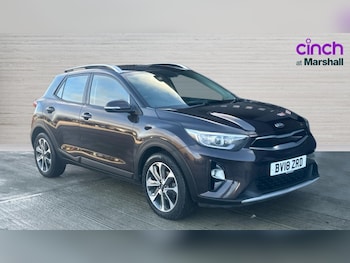 Used Kia Stonic 2018 for sale - 76874322: Photo