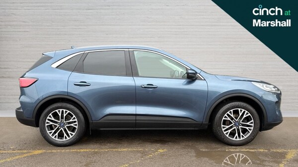 Used Ford Kuga 2021 for sale - 75671951: Photo 2