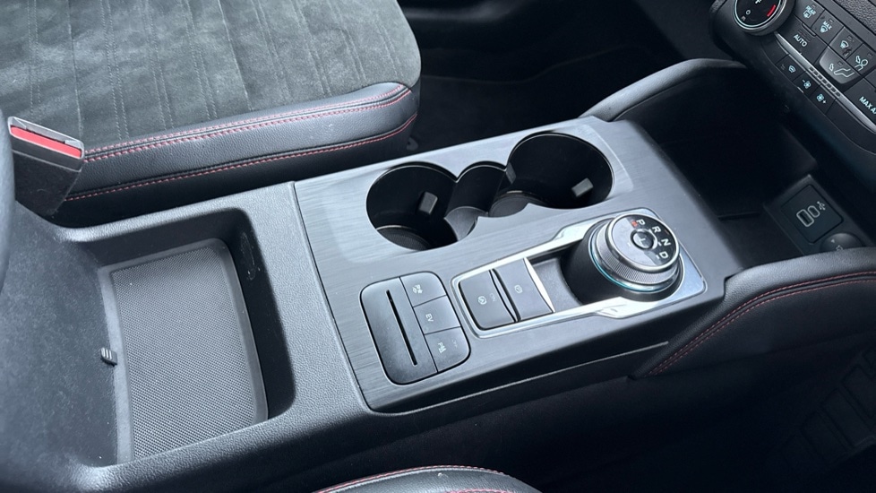 Used Ford Kuga 2022 for sale - 76874157: Photo 27