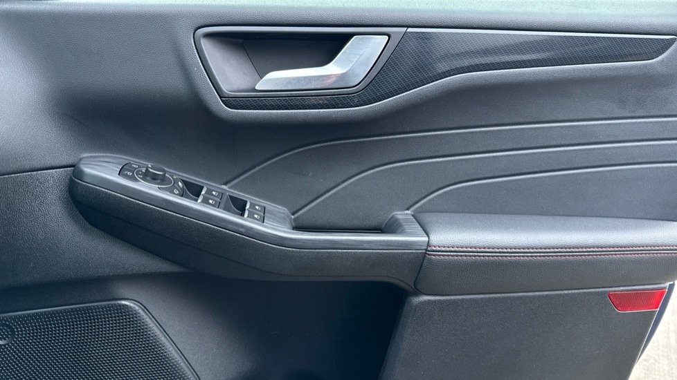 Used Ford Kuga 2022 for sale - 76874157: Photo 29