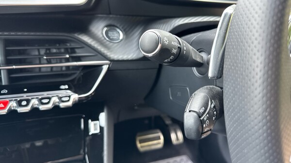 Used Peugeot 2008 2024 for sale - 76100028: Photo 26