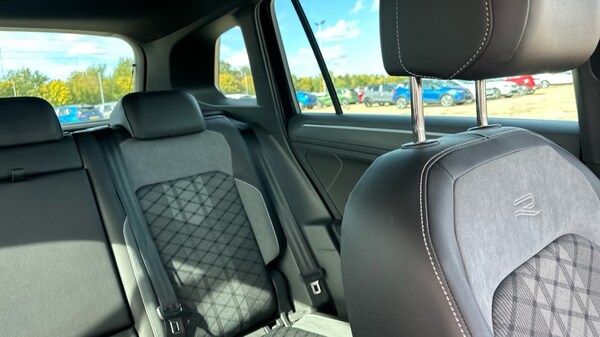 Used Volkswagen Tiguan 2022 for sale - 76074445: Photo 41