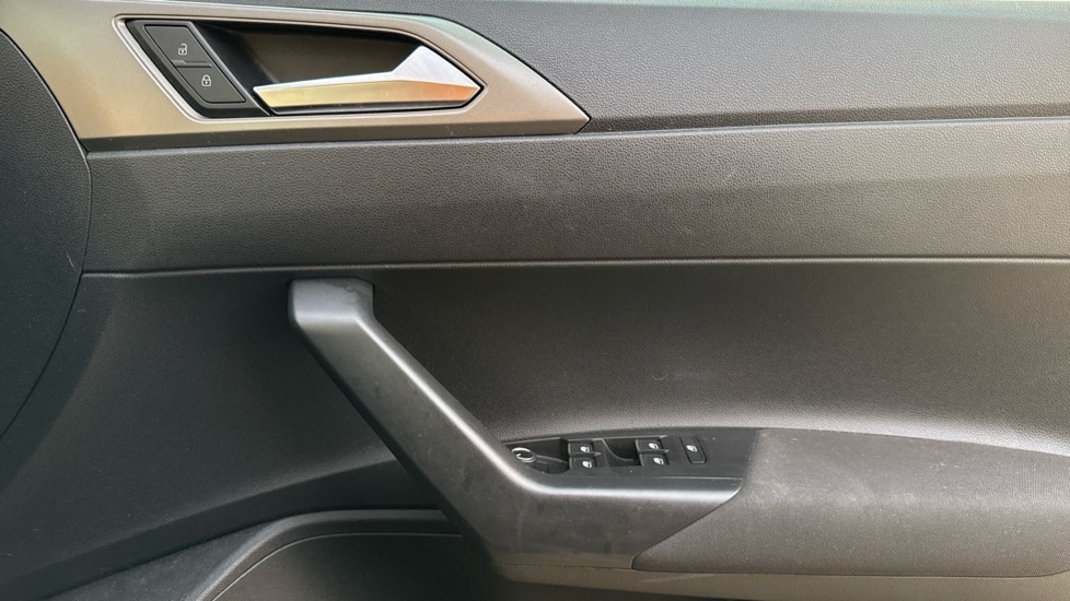 Used Volkswagen Polo 2019 for sale - 77031369: Photo 31