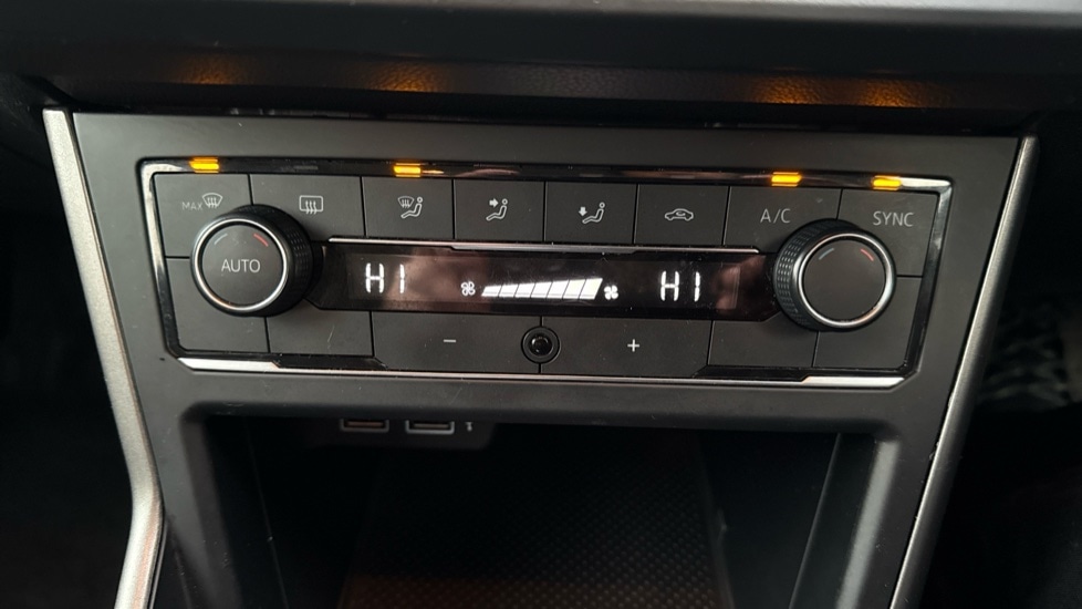 Used Volkswagen Polo 2019 for sale - 77031369: Photo 37