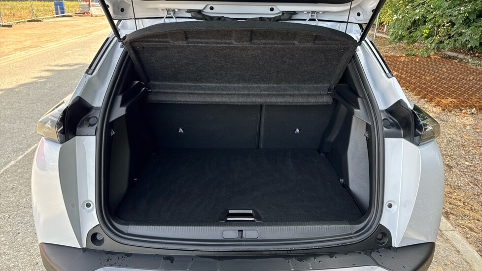 Used Peugeot 2008 2024 for sale - 76623404: Photo 15