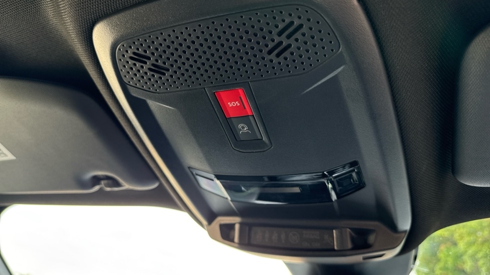 Used Peugeot 2008 2024 for sale - 76623404: Photo 33