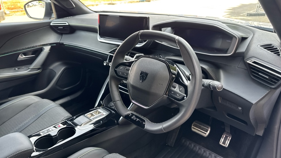 Used Peugeot 2008 2024 for sale - 76623404: Photo 9