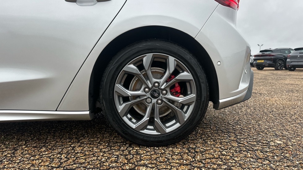 Used Ford Focus 2023 for sale - 76960233: Photo 18