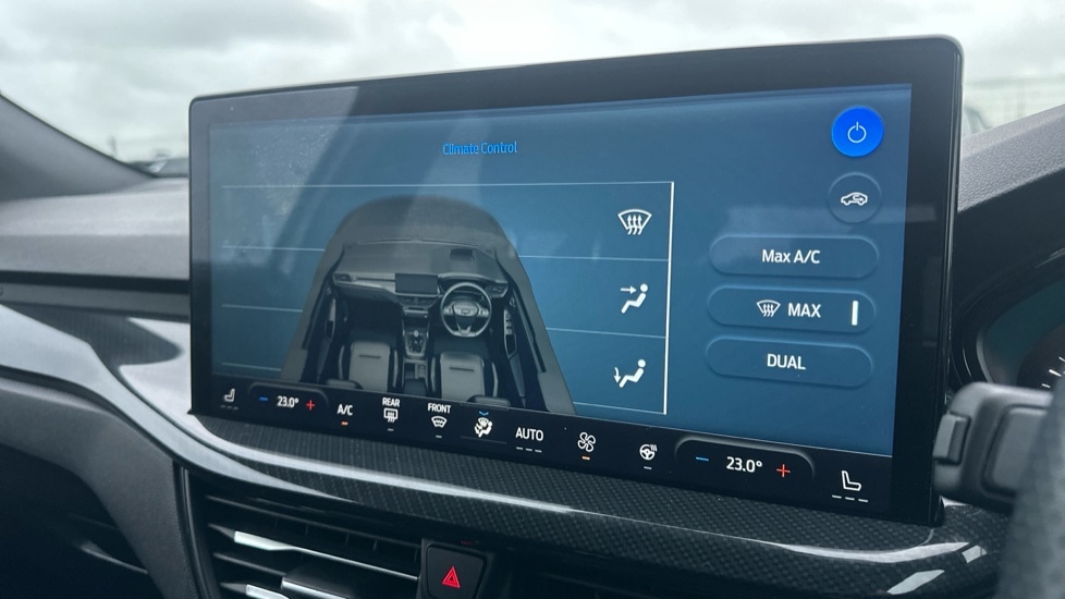 Used Ford Focus 2023 for sale - 76960233: Photo 28