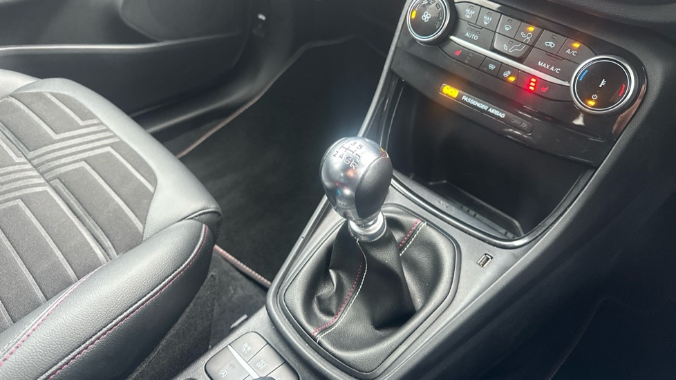 Used Ford Puma 2023 for sale - 76872859: Photo 26