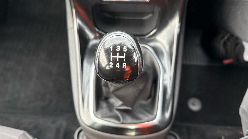 Used Ford Fiesta 2016 for sale - 76874237: Photo 27