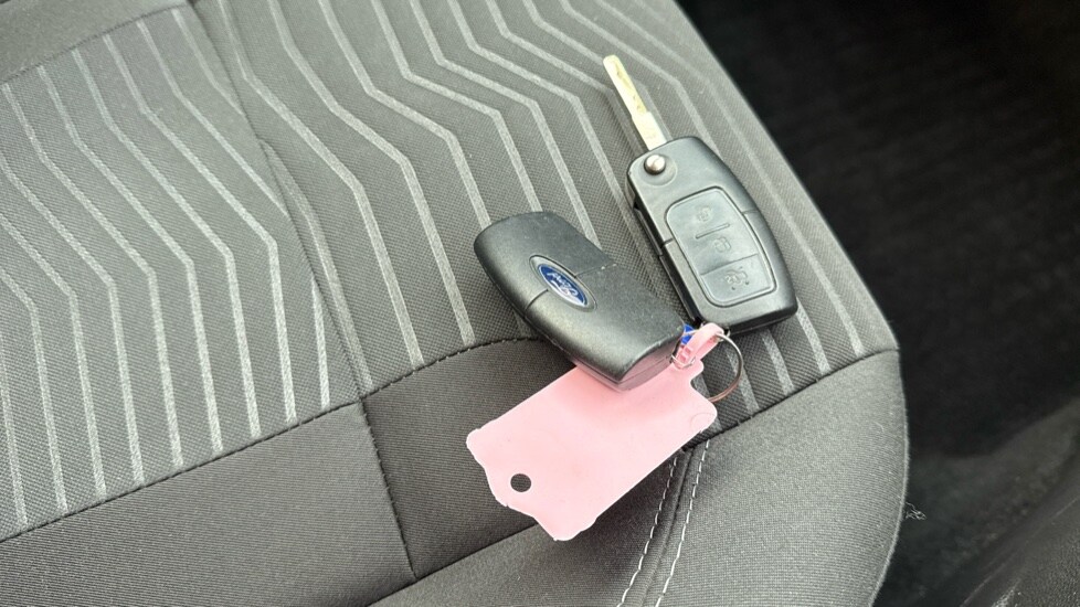 Used Ford Fiesta 2016 for sale - 76874237: Photo 34