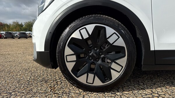 Used Ford Explorer 2024 for sale - 76086643: Photo 17