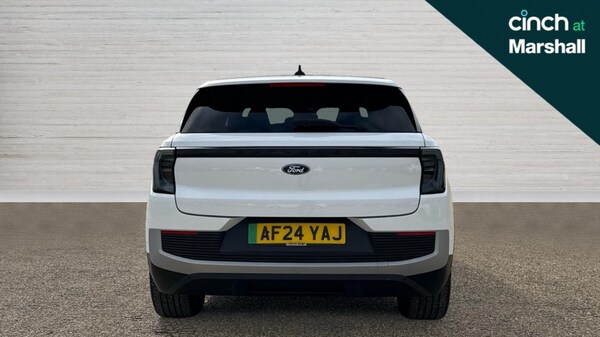 Used Ford Explorer 2024 for sale - 76086643: Photo 4