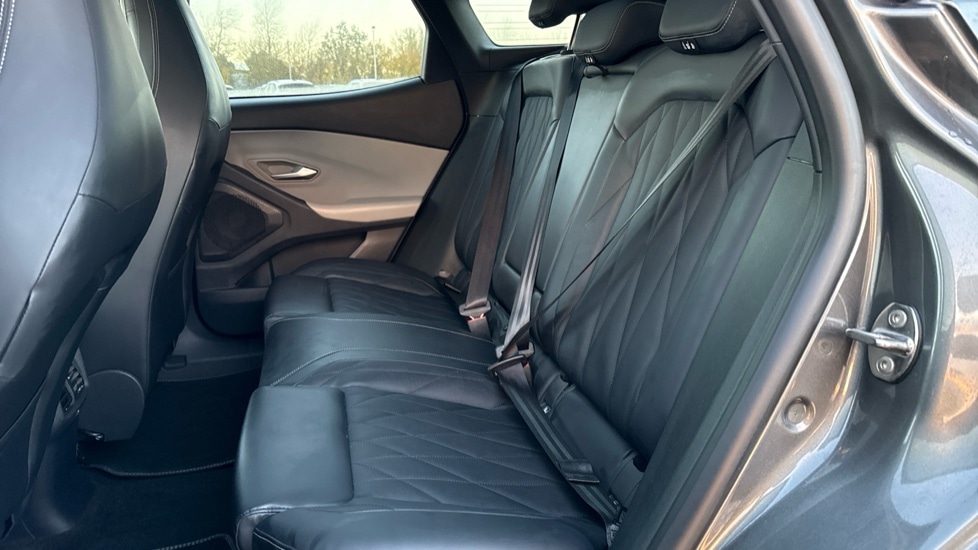 Used Ford Explorer 2024 for sale - 76873410: Photo 14