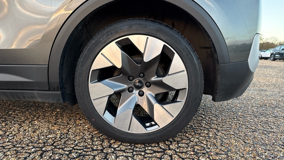 Used Ford Explorer 2024 for sale - 76873410: Photo 18