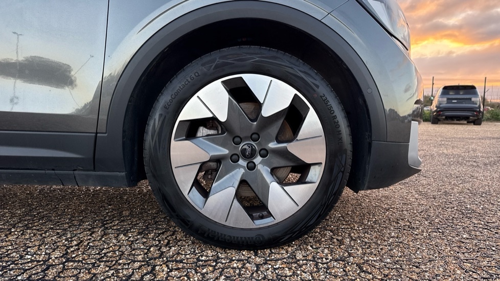 Used Ford Explorer 2024 for sale - 76873410: Photo 20