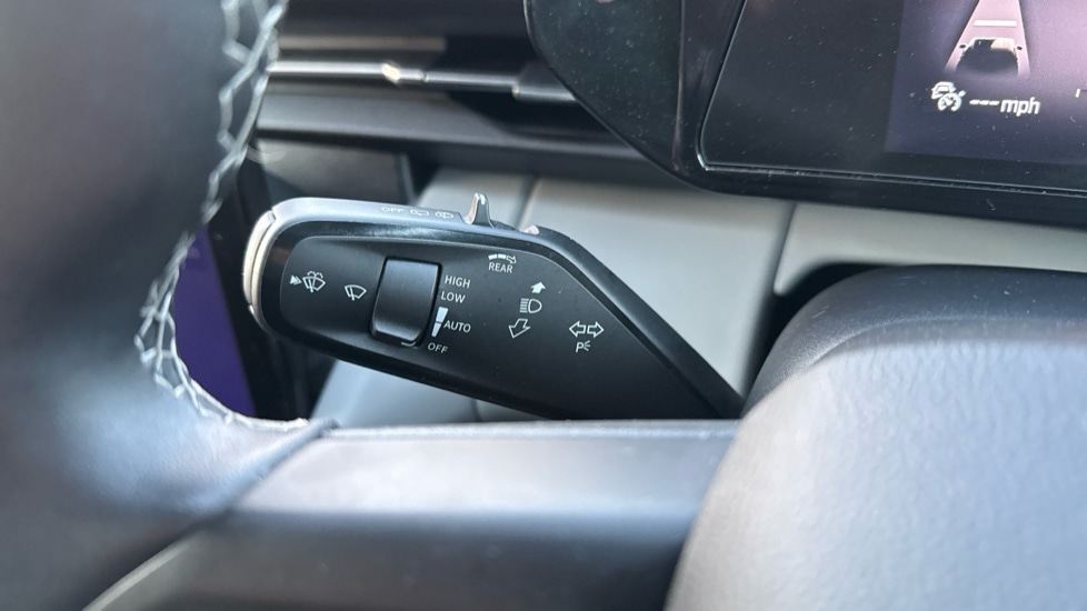 Used Ford Explorer 2024 for sale - 76873410: Photo 24