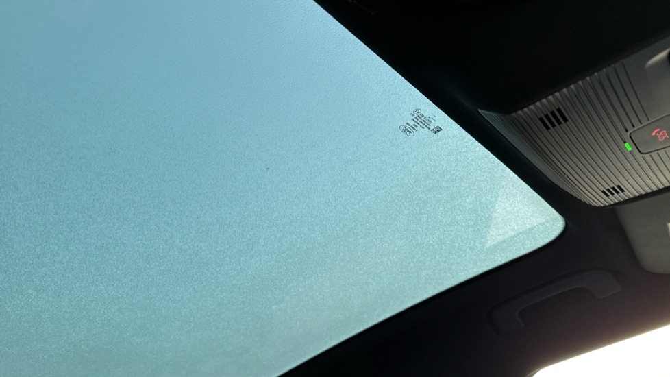 Used Ford Explorer 2024 for sale - 76873410: Photo 29