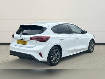 Used Ford Focus 2023 for sale - 75465609: Photo