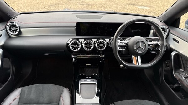 Used Mercedes-Benz CLA 2024 for sale - 76191132: Photo 11