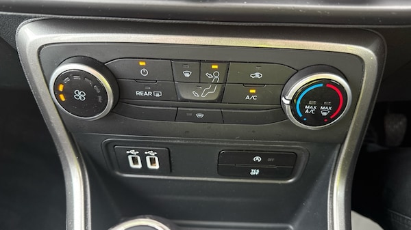 Used Ford Ecosport 2018 for sale - 76302347: Photo 35