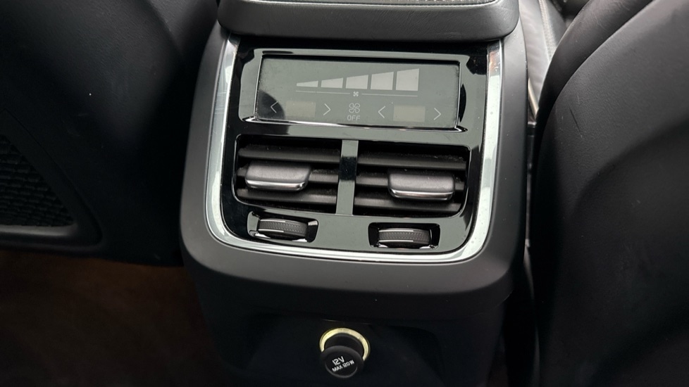 Used Volvo XC90 2016 for sale - 76869471: Photo 34