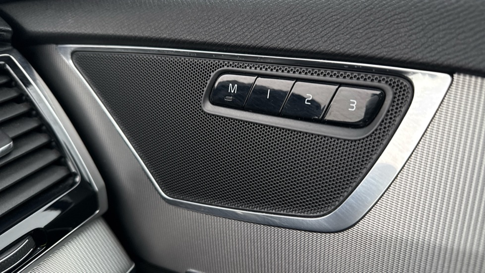 Used Volvo XC90 2016 for sale - 76869471: Photo 41